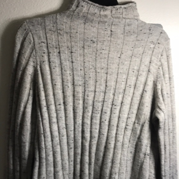 Madewell Turtleneck Sweater Size S - Picture 3 of 15